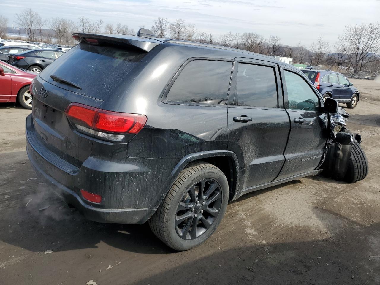 2018 Jeep Grand Cherokee - Image 3