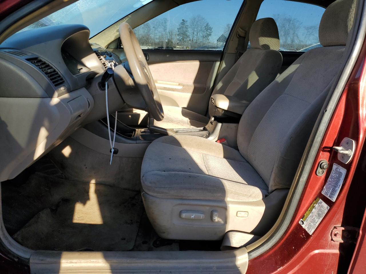 2004 Toyota Camry - Image 7