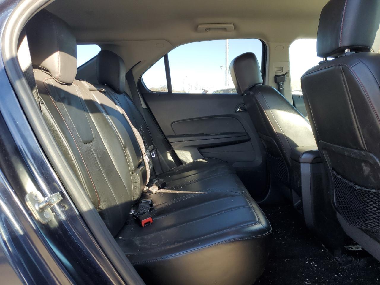 2015 Chevrolet Equinox - Image 11
