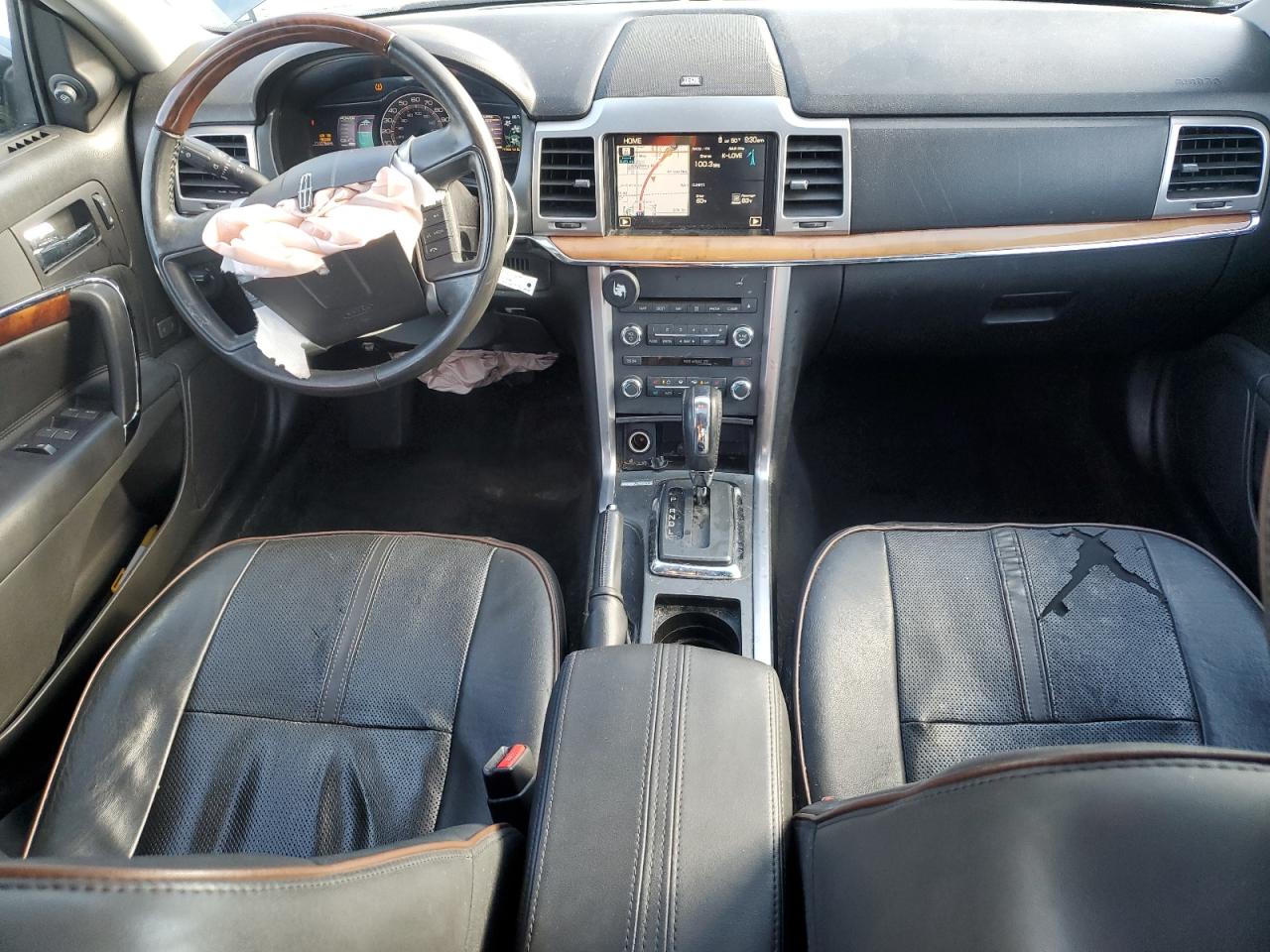 2011 Lincoln MKZ - Image 8