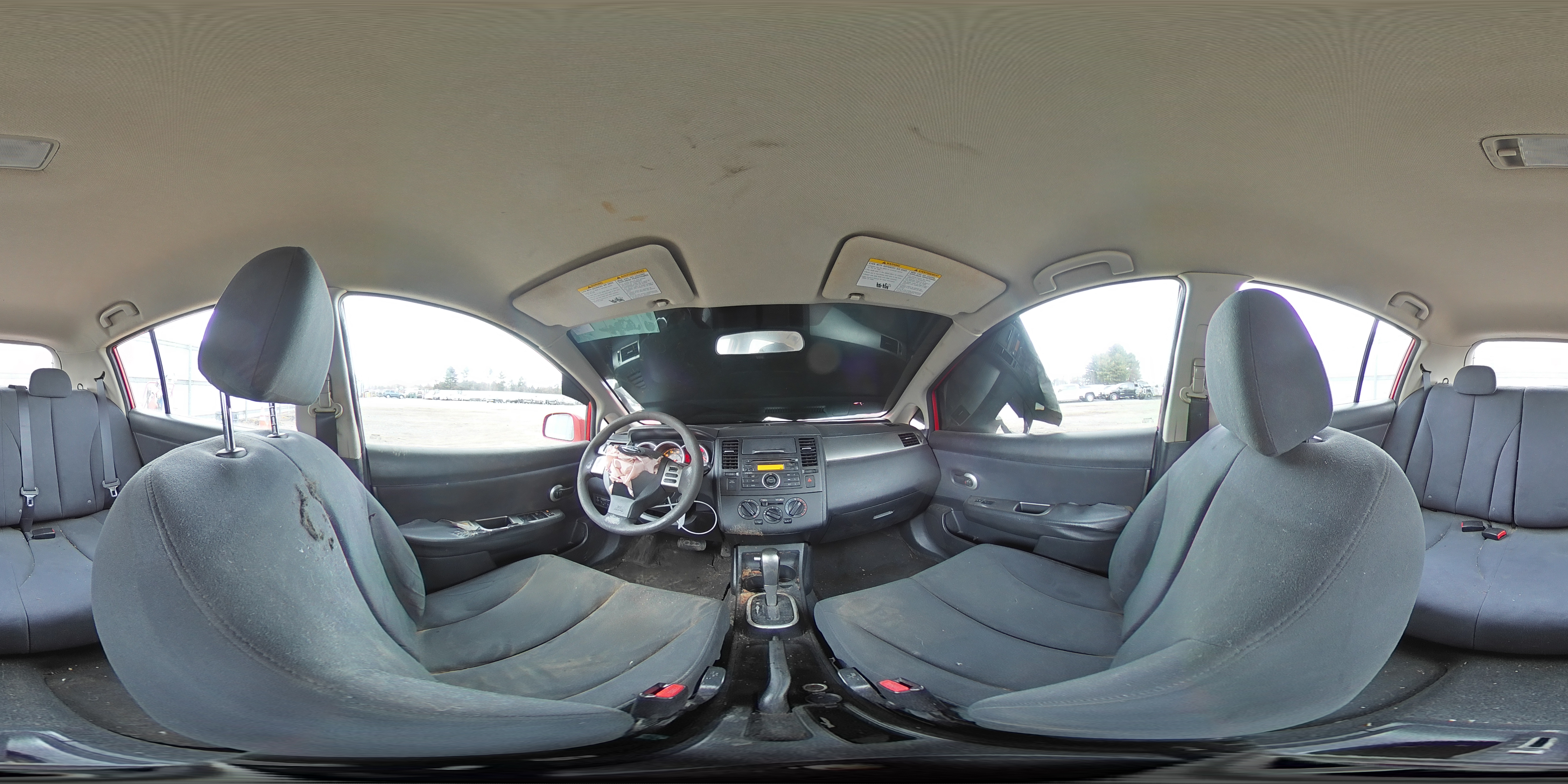2009 Nissan Versa - Image 14
