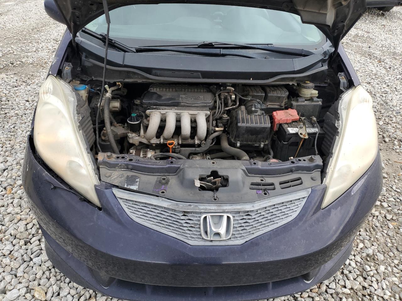 2009 Honda Fit - Image 11