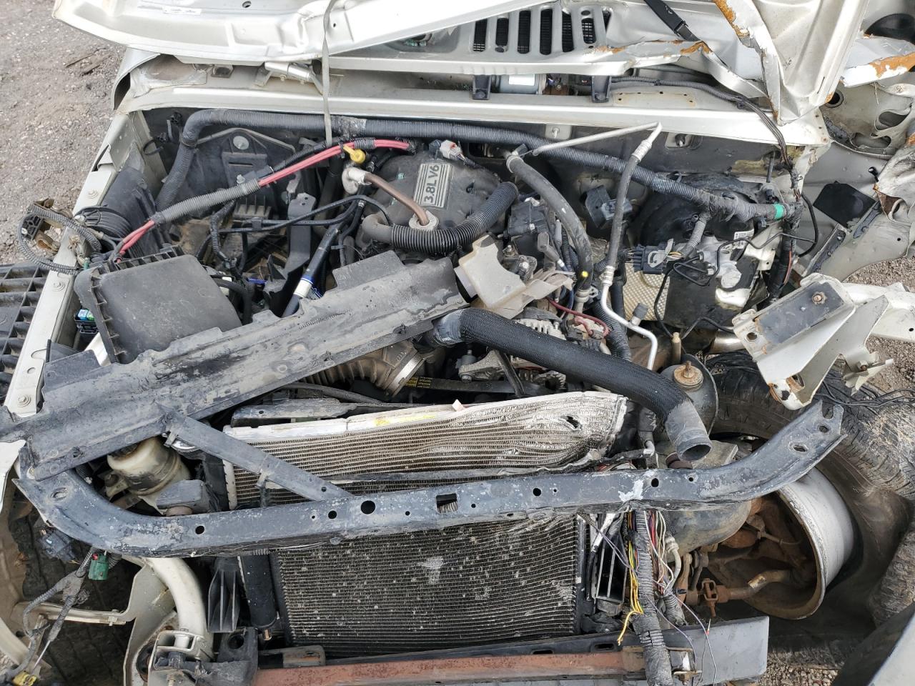 2007 Jeep Wrangler - Image 12