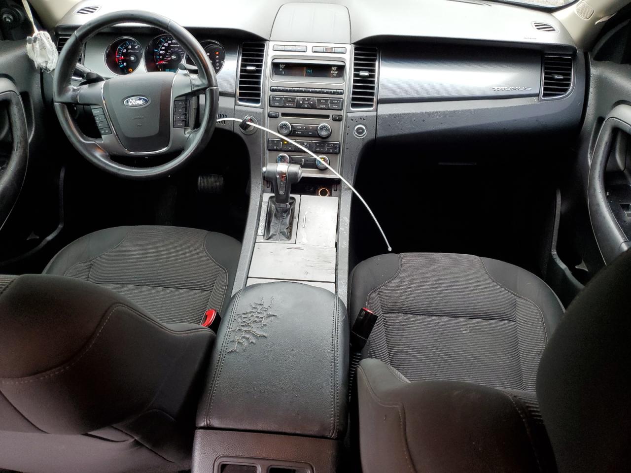 2011 Ford Taurus - Image 8
