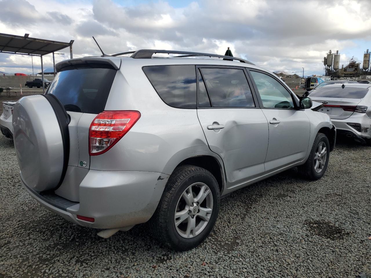 2012 Toyota RAV 4 - Image 3