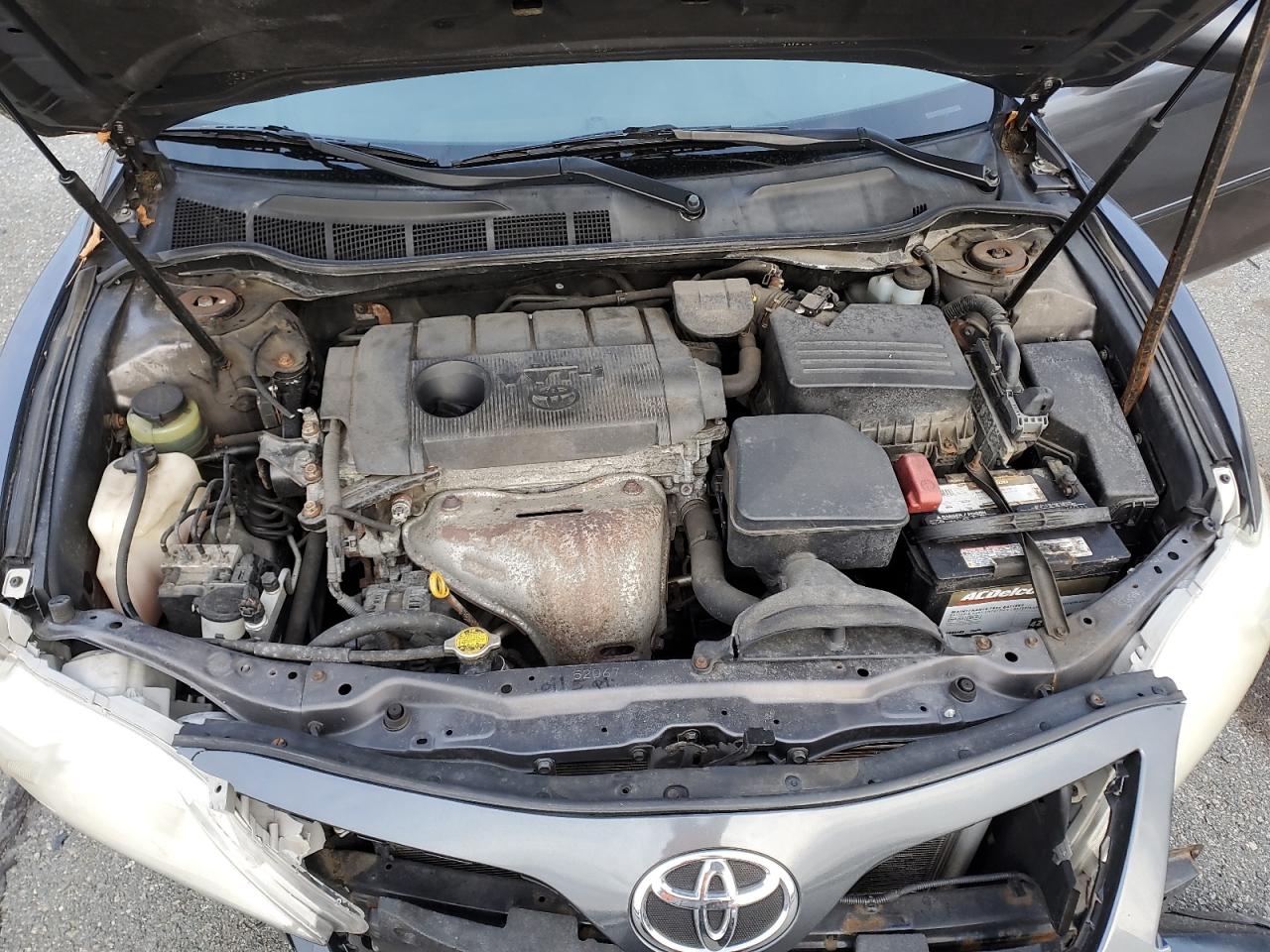 2011 Toyota Camry - Image 13