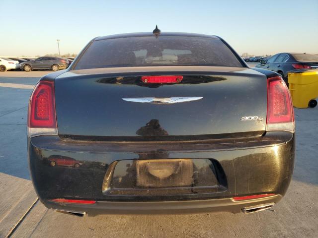 CHRYSLER 300 2018 Black