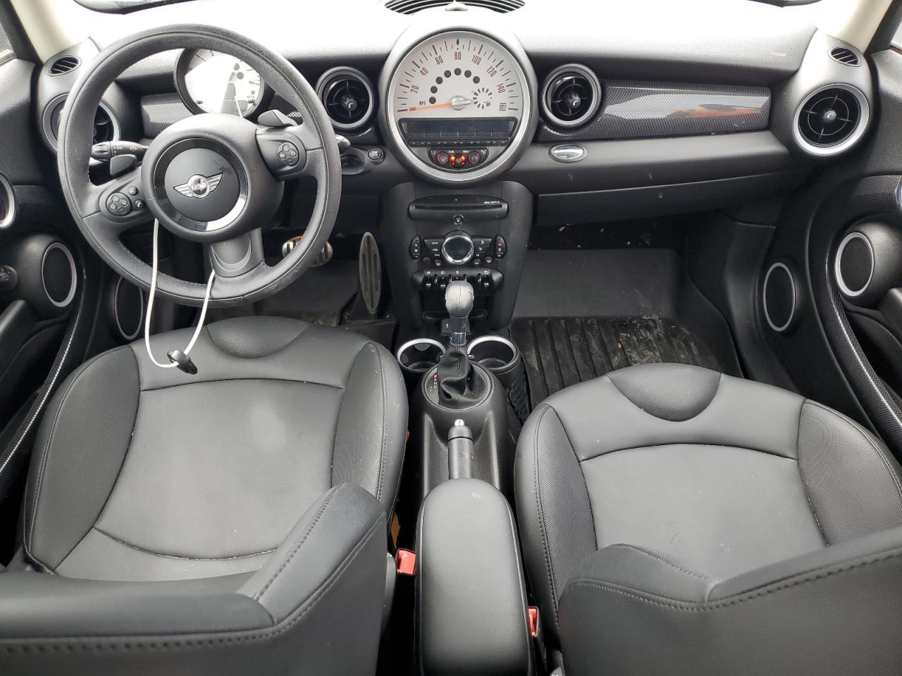 2013 MINI Cooper - Image 8