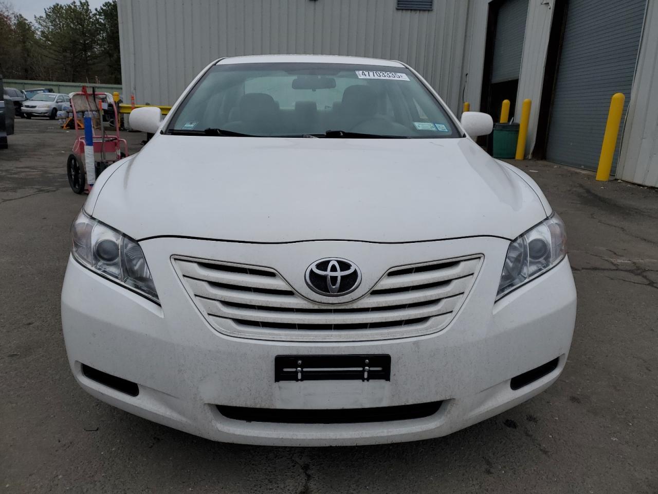 2009 Toyota Camry - Image 5