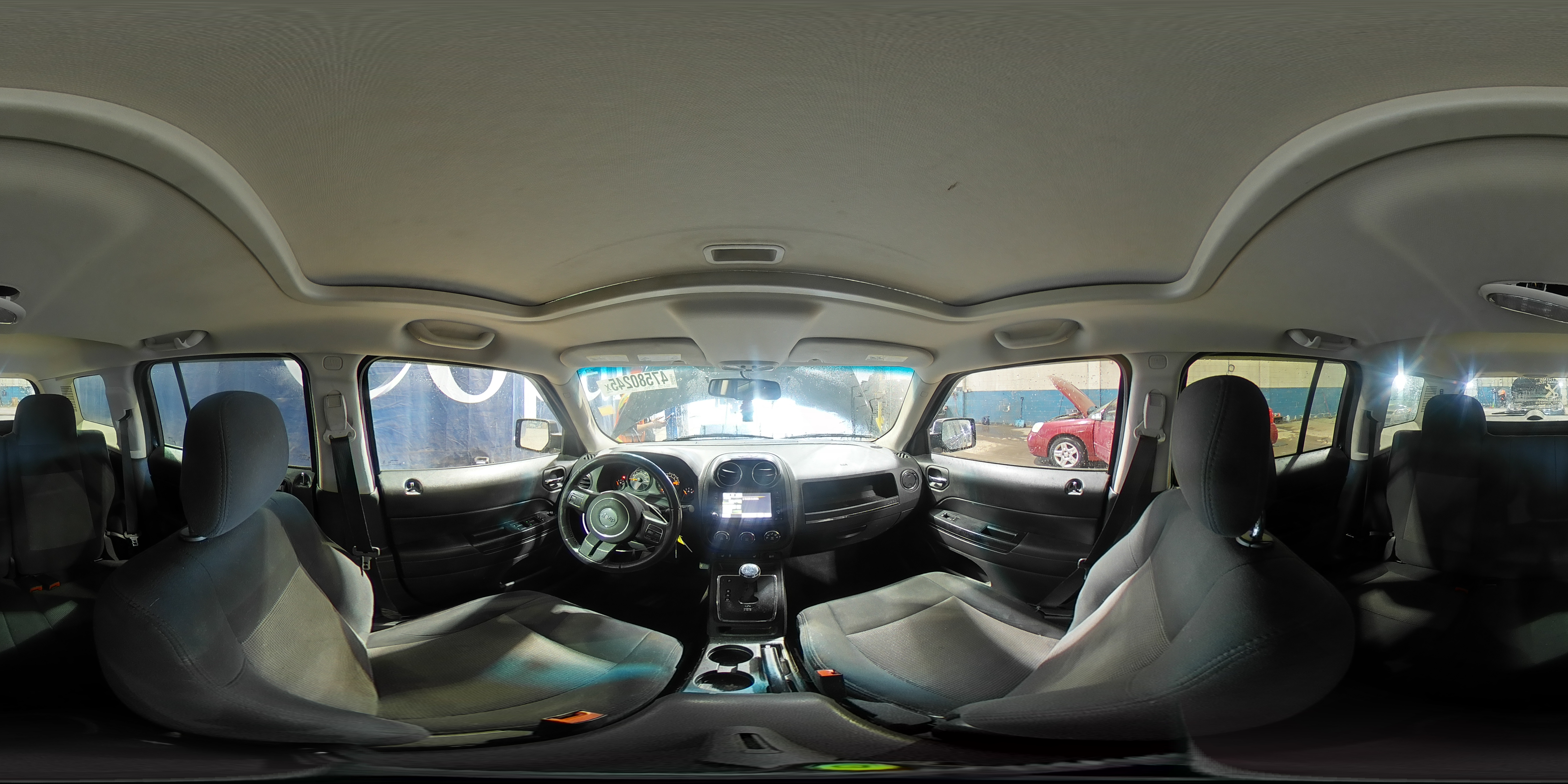 2014 Jeep Liberty (Patriot) - Image 15