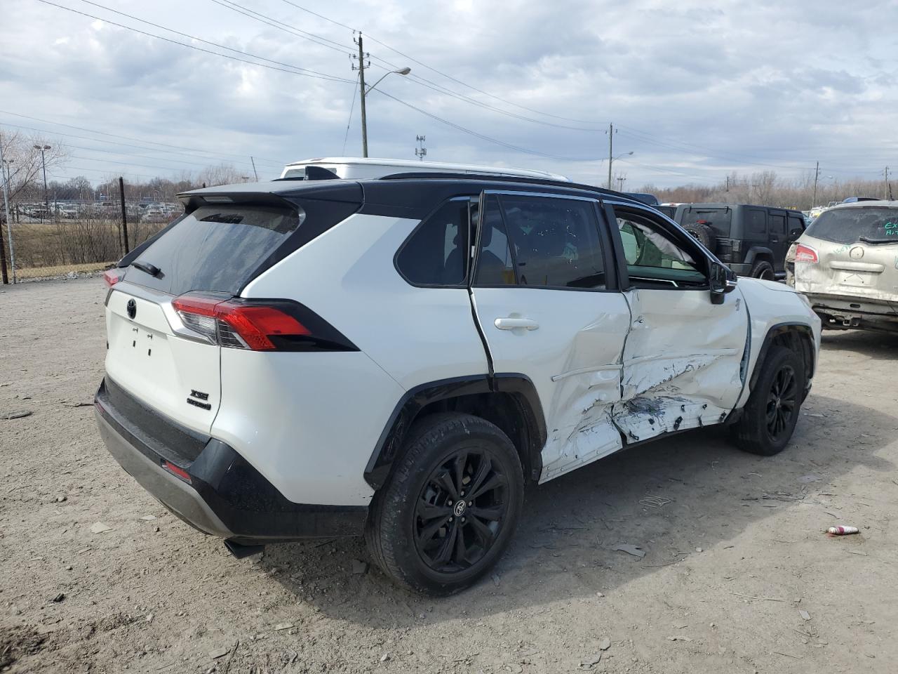 2022 Toyota RAV 4 - Image 3