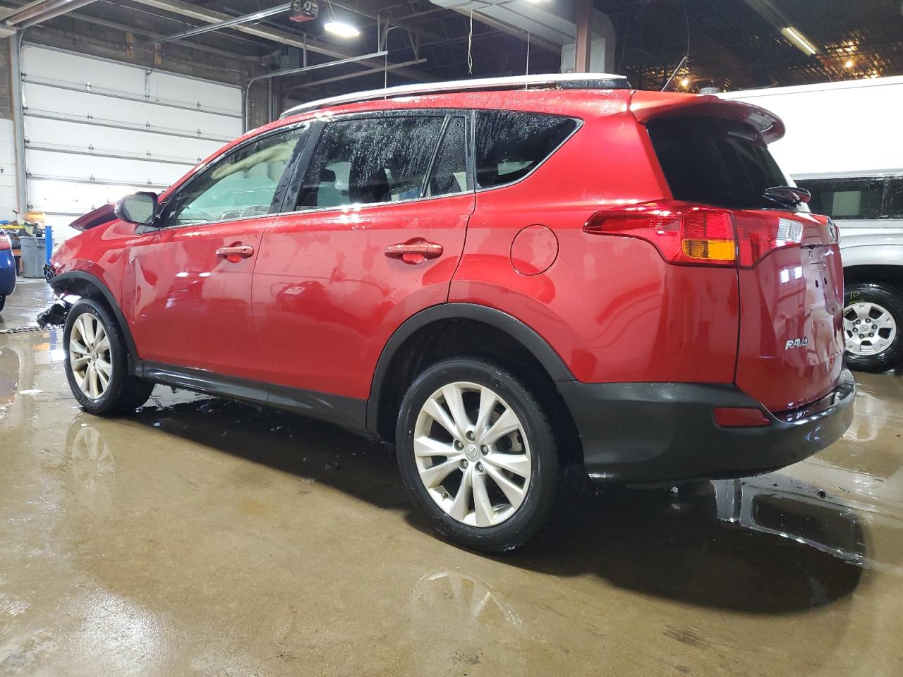 2015 Toyota RAV 4 - Image 2