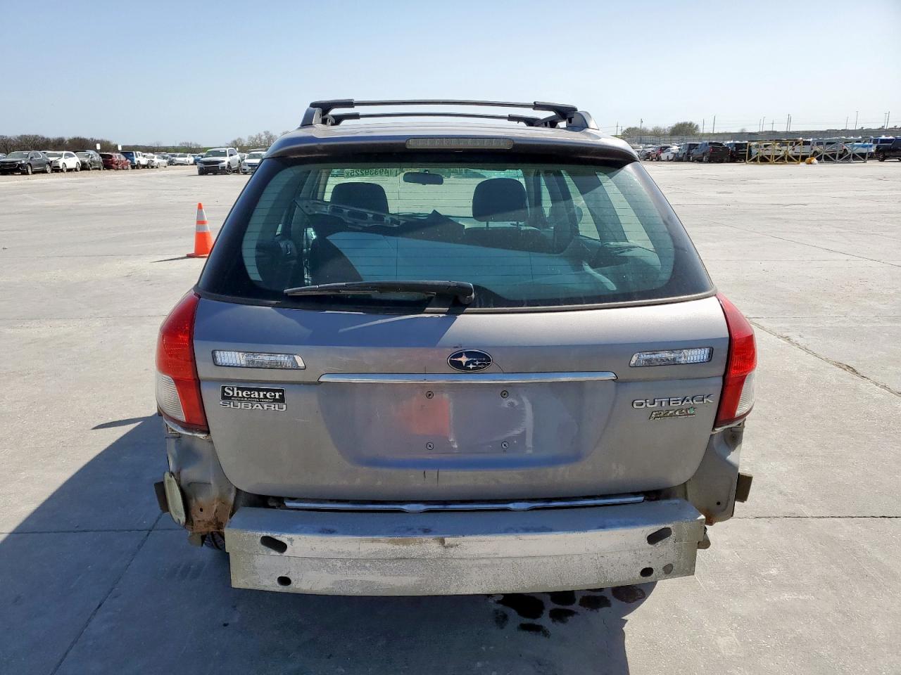 2009 Subaru Outback - Image 6