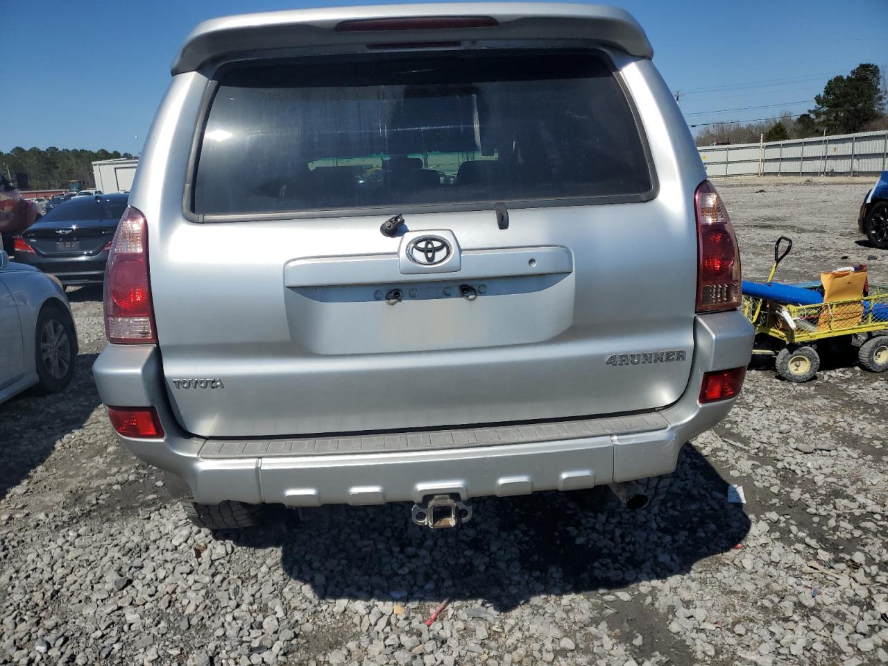 2003 Toyota 4Runner - Image 6