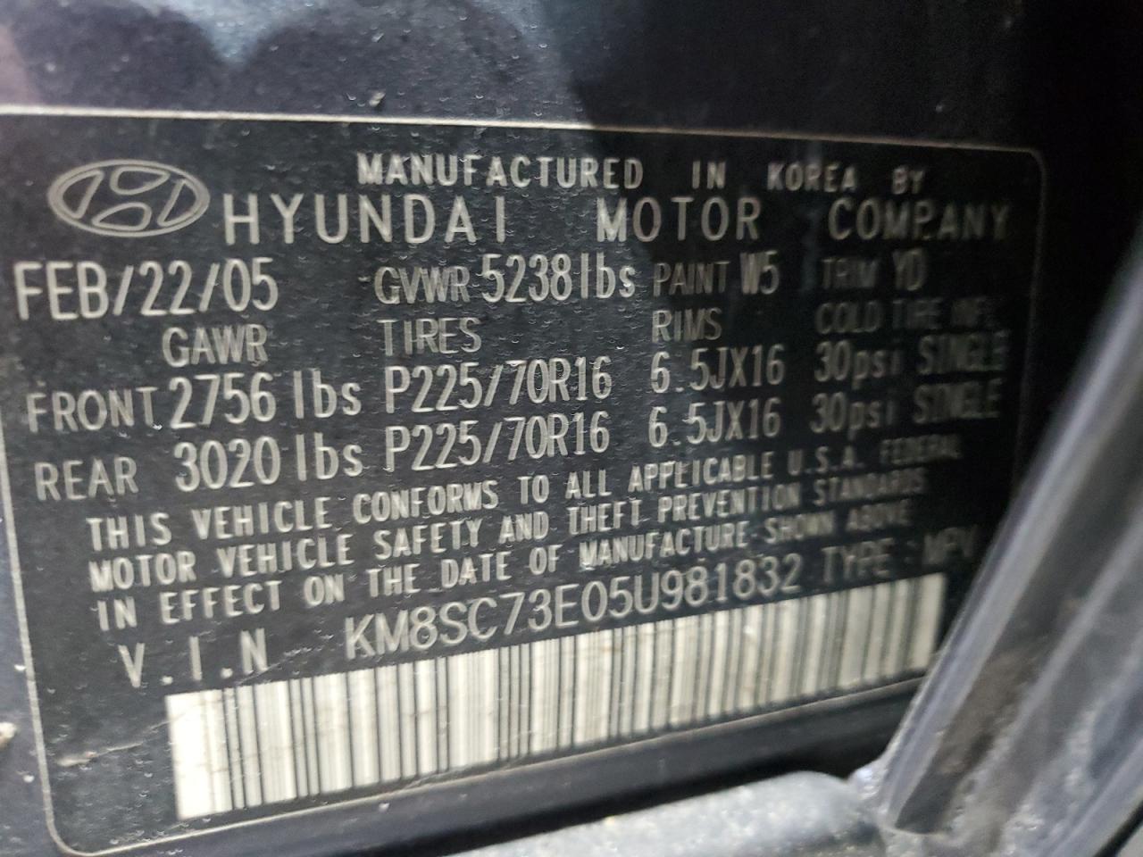 2005 Hyundai Santa Fe - Image 13