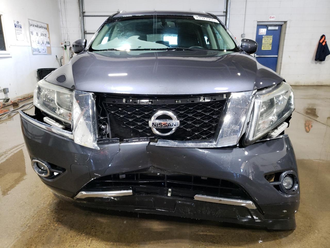 2014 Nissan Pathfinder - Image 5