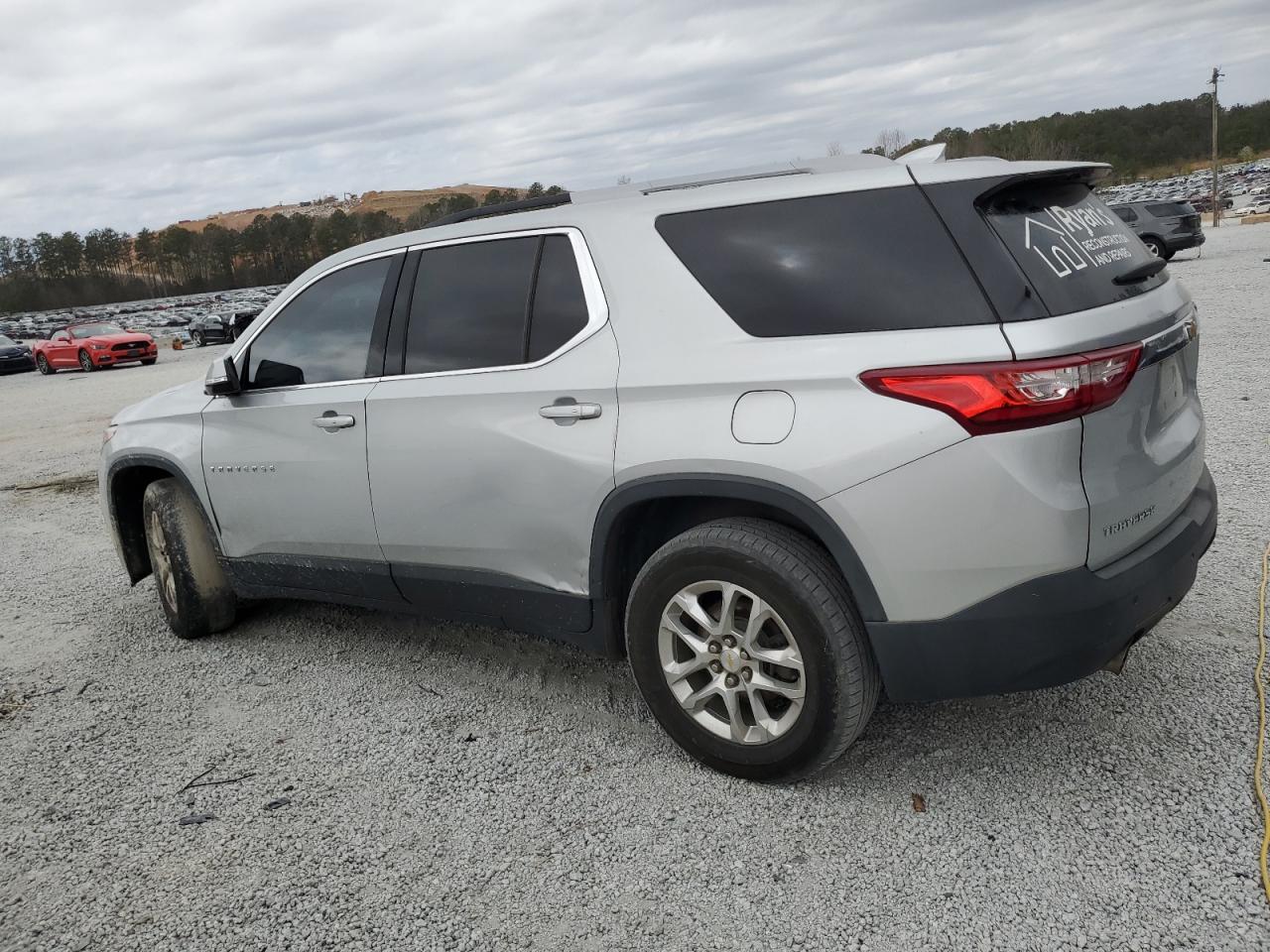 2018 Chevrolet Traverse - Image 2