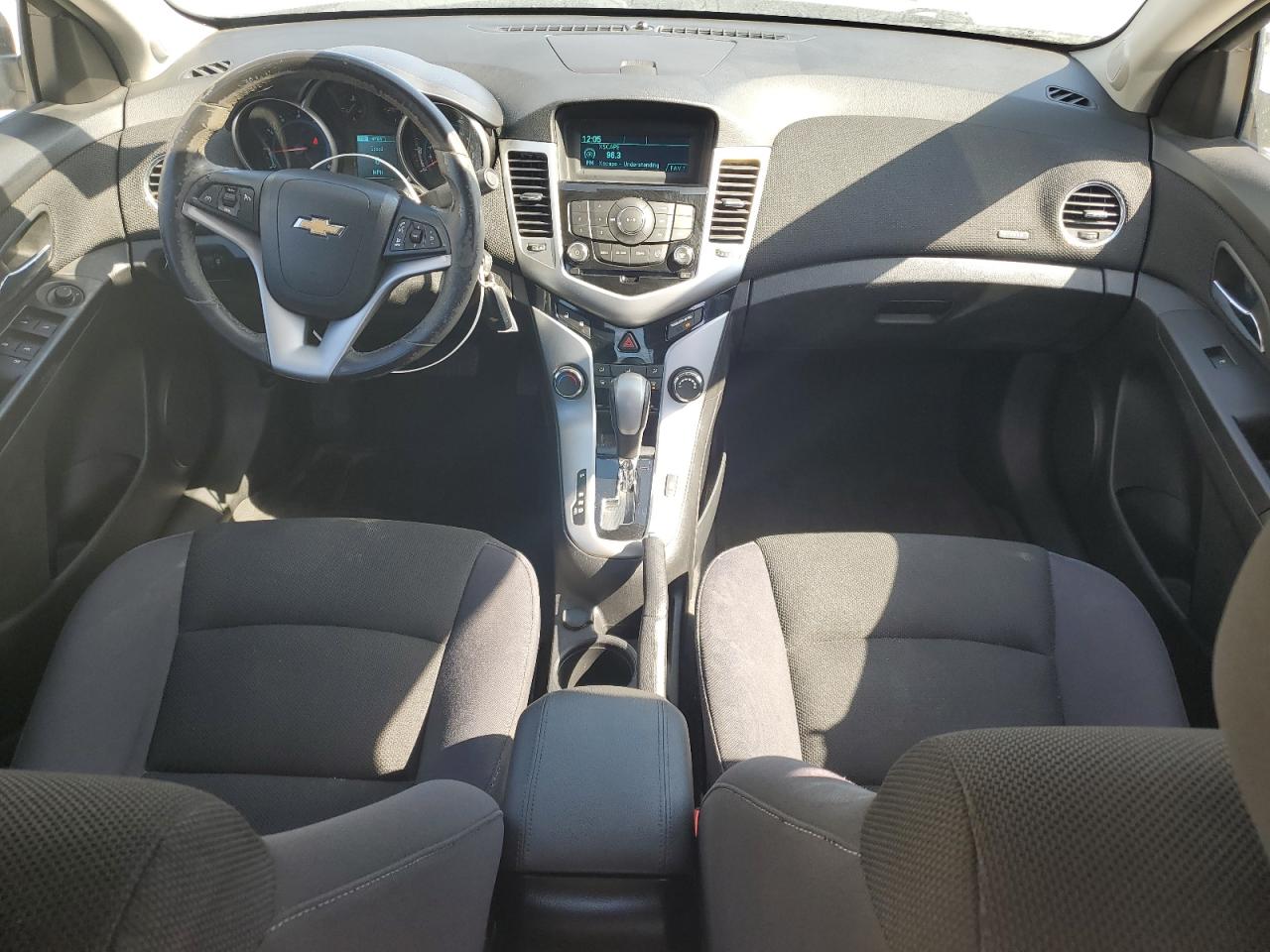 2014 Chevrolet Cruze - Image 8