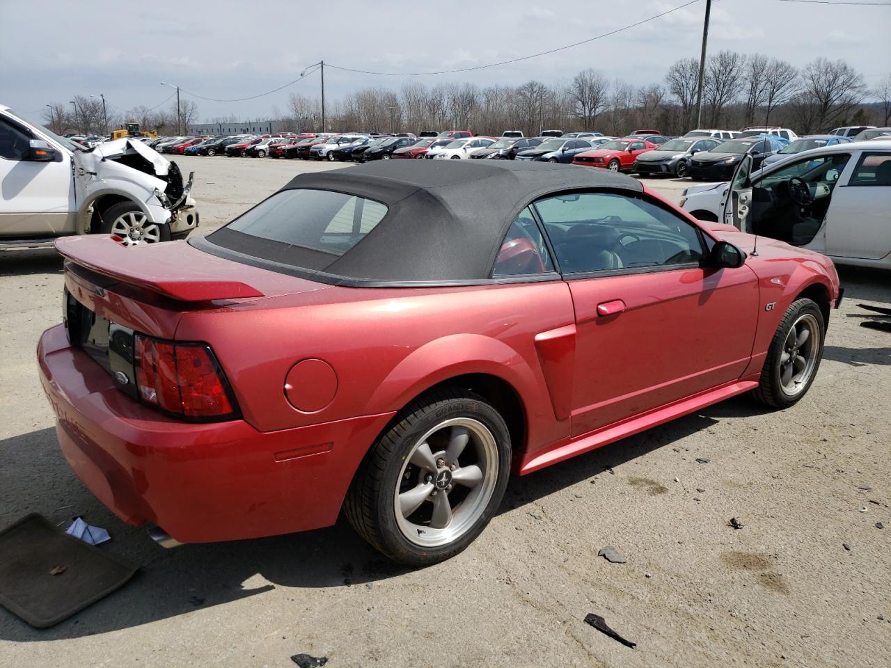 2002 Ford Mustang - Image 3