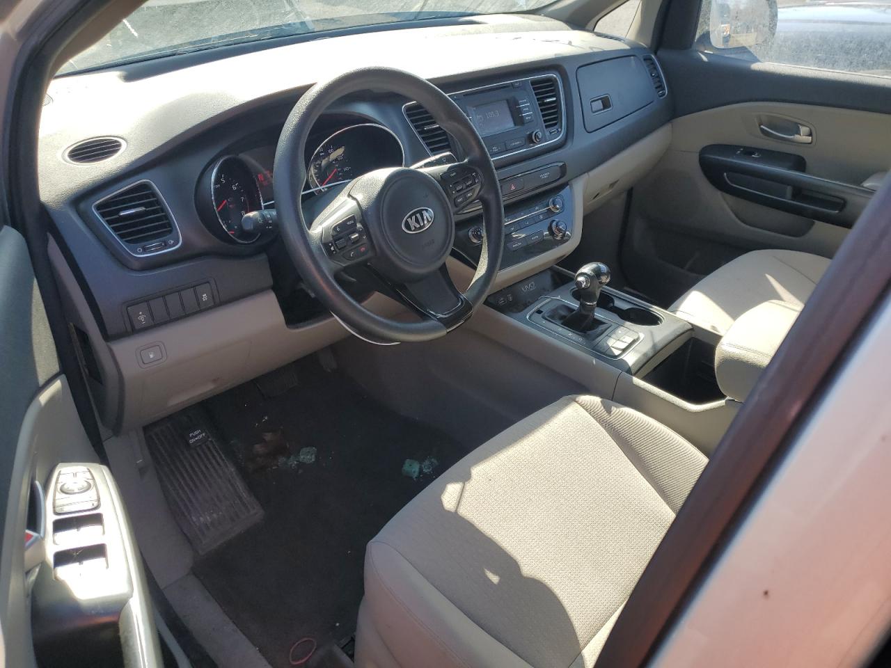 2016 Kia Sedona - Image 8