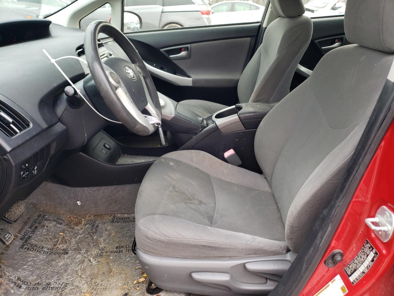 2012 Toyota Prius - Image 7
