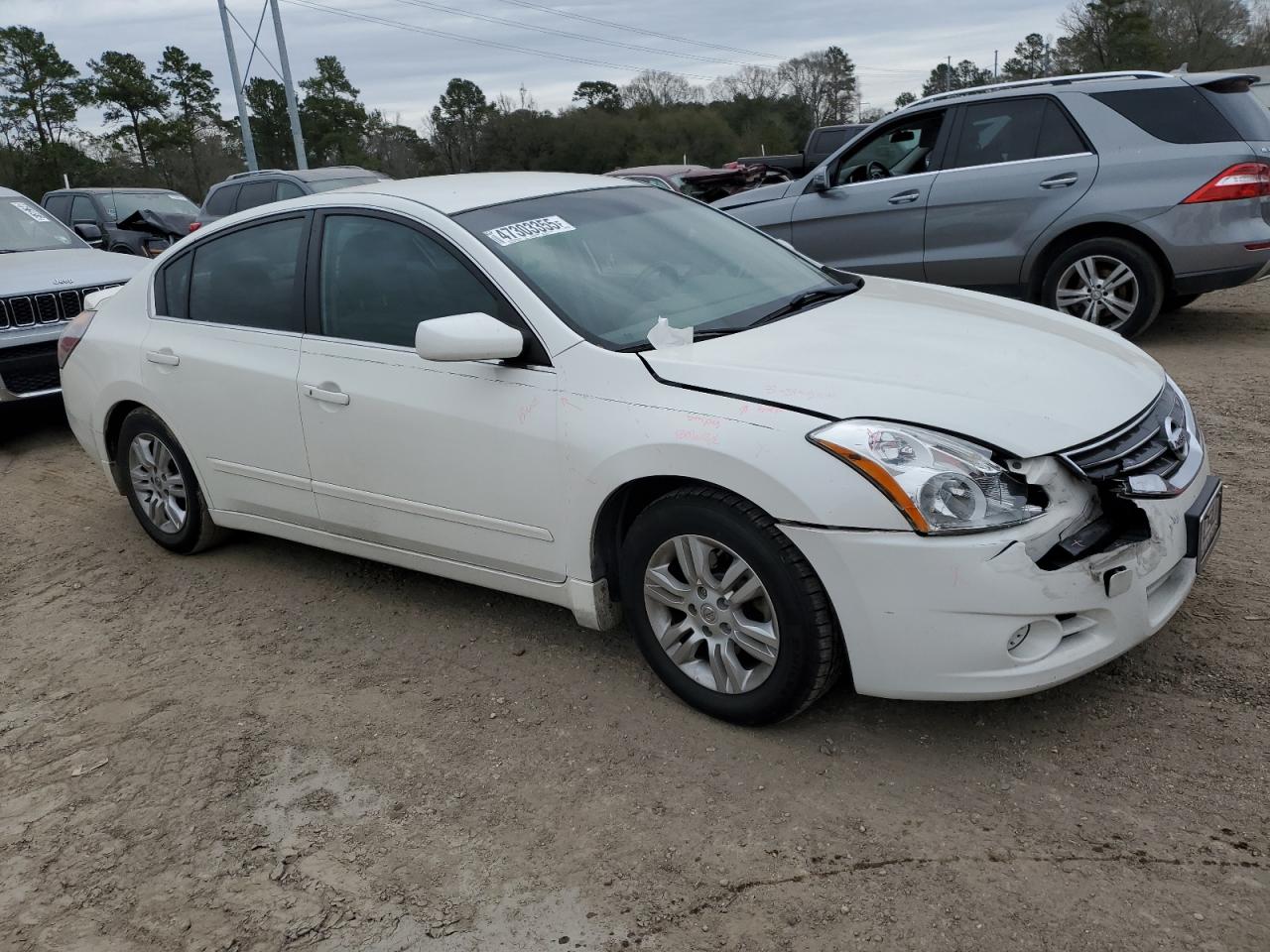 2011 Nissan Altima - Image 4