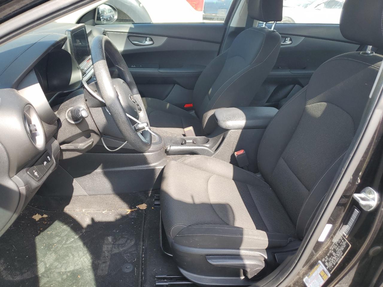 2020 Kia Forte - Image 7