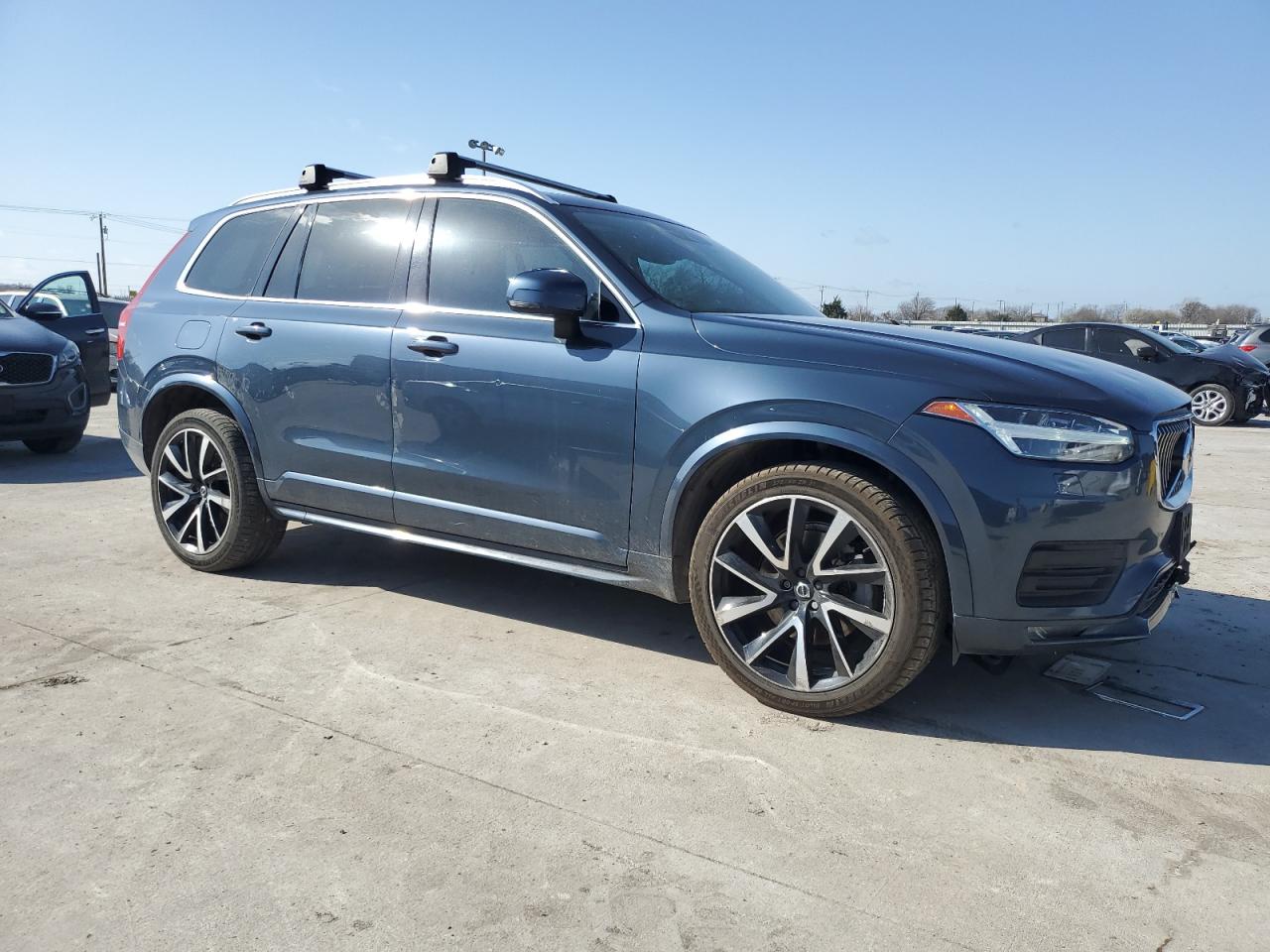 2021 Volvo XC90 - Image 4