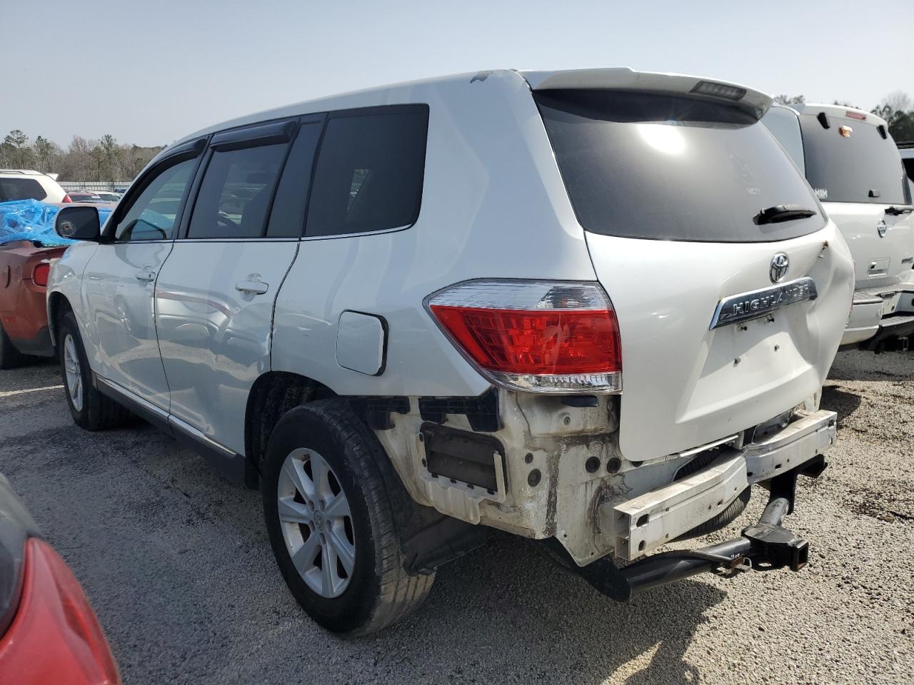 2013 Toyota Highlander - Image 2