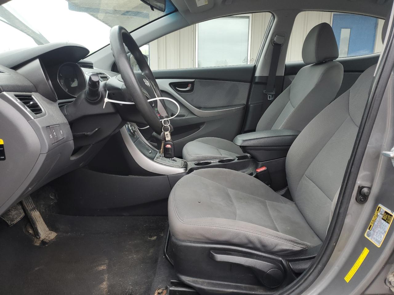2013 Hyundai Elantra - Image 7