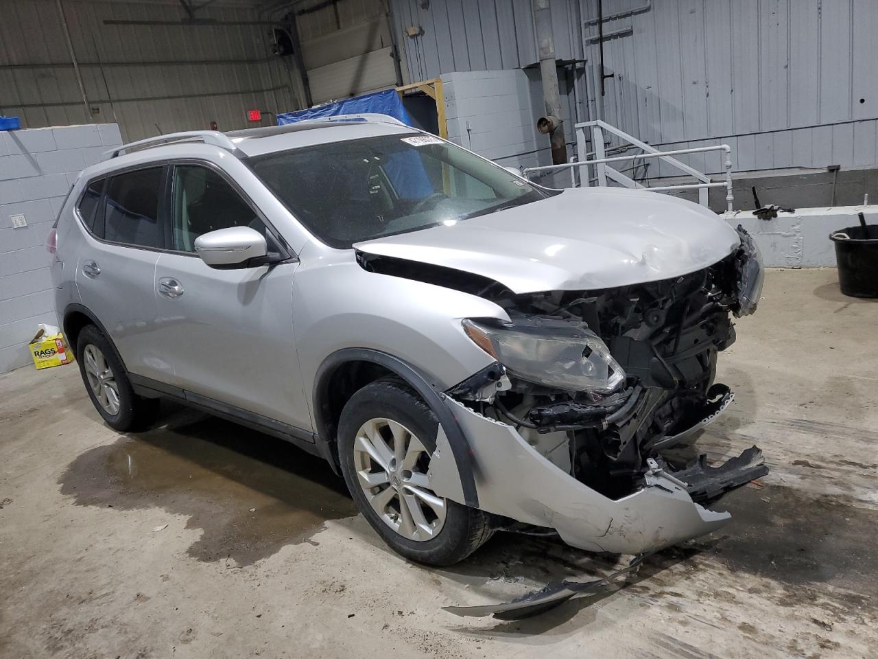 2015 Nissan Rogue - Image 4