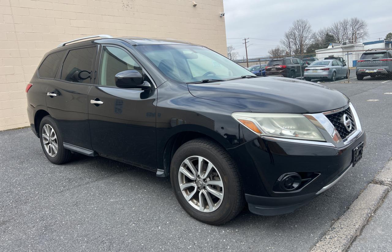 2013 Nissan Pathfinder - Image 1