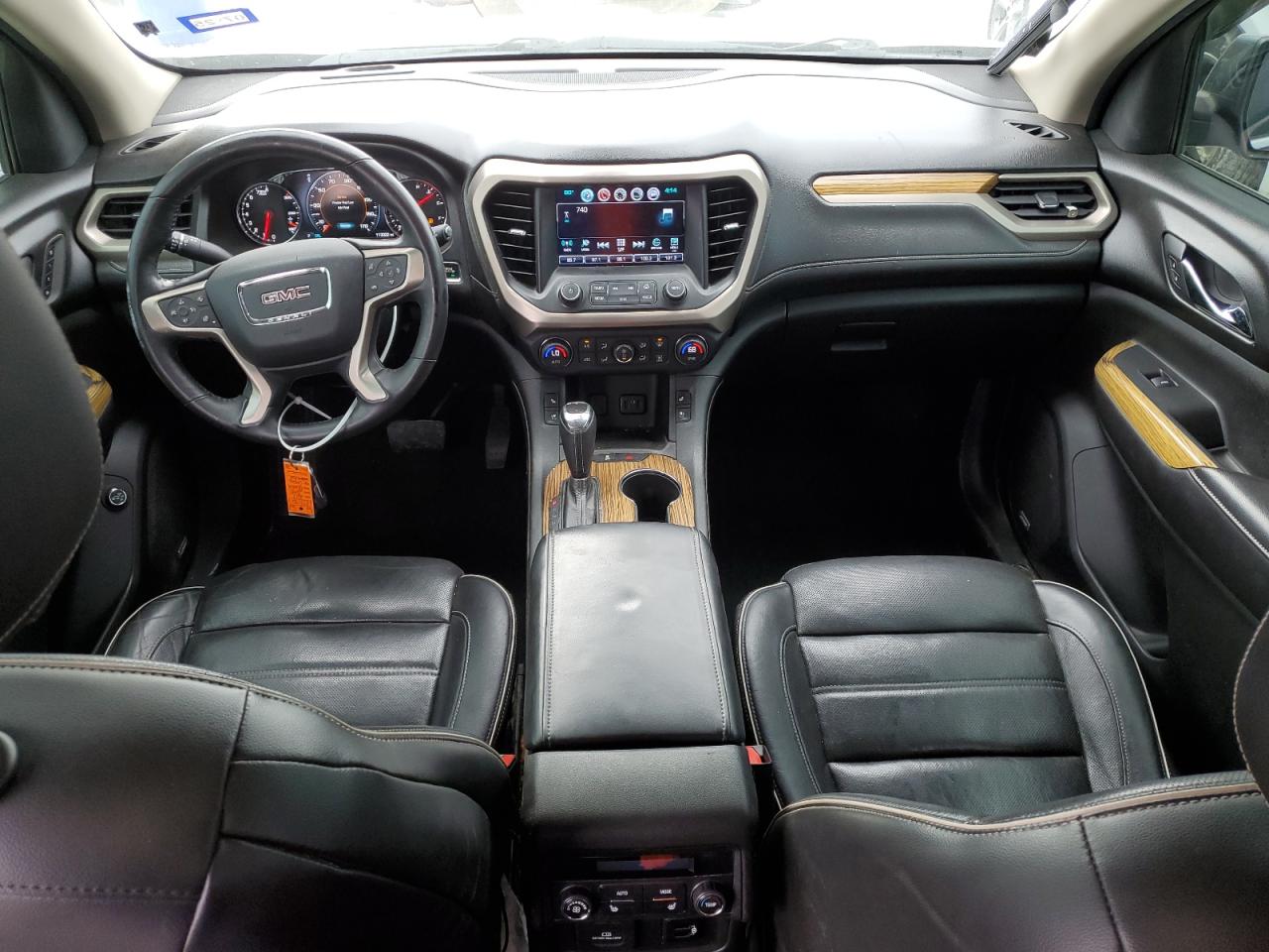 2017 GMC Acadia - Image 8