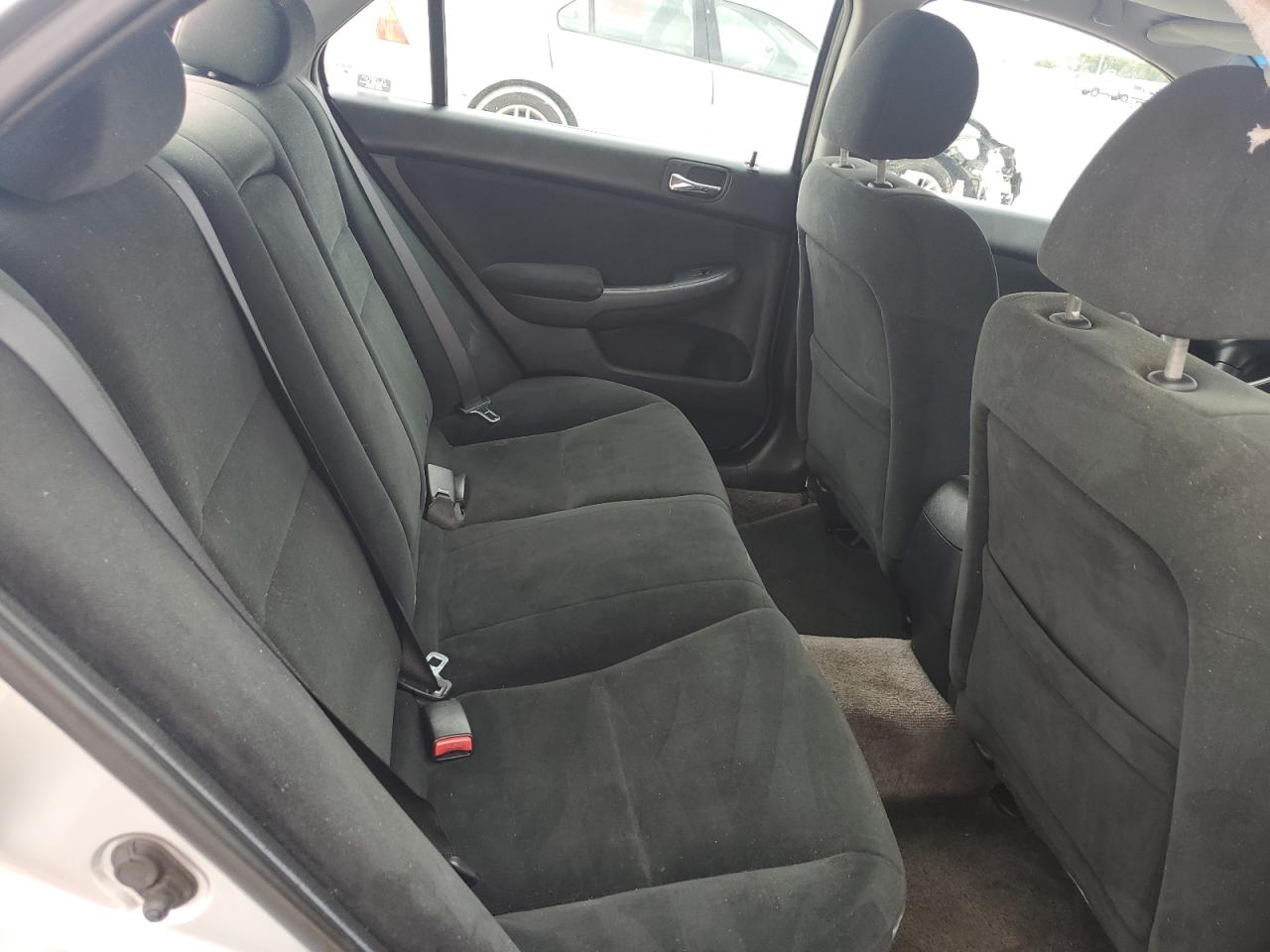 2006 Honda Accord - Image 10