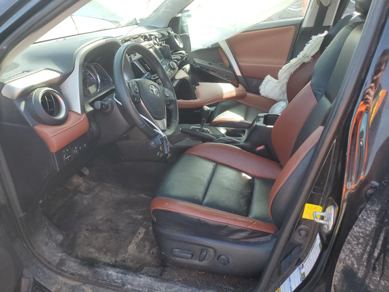 2015 Toyota RAV 4 - Image 7