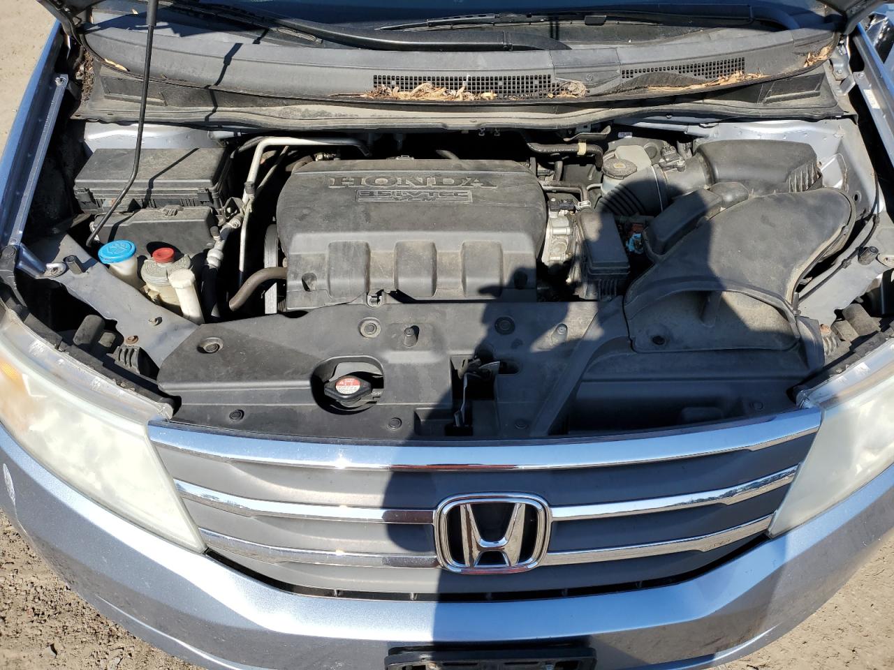 2012 Honda Odyssey - Image 12