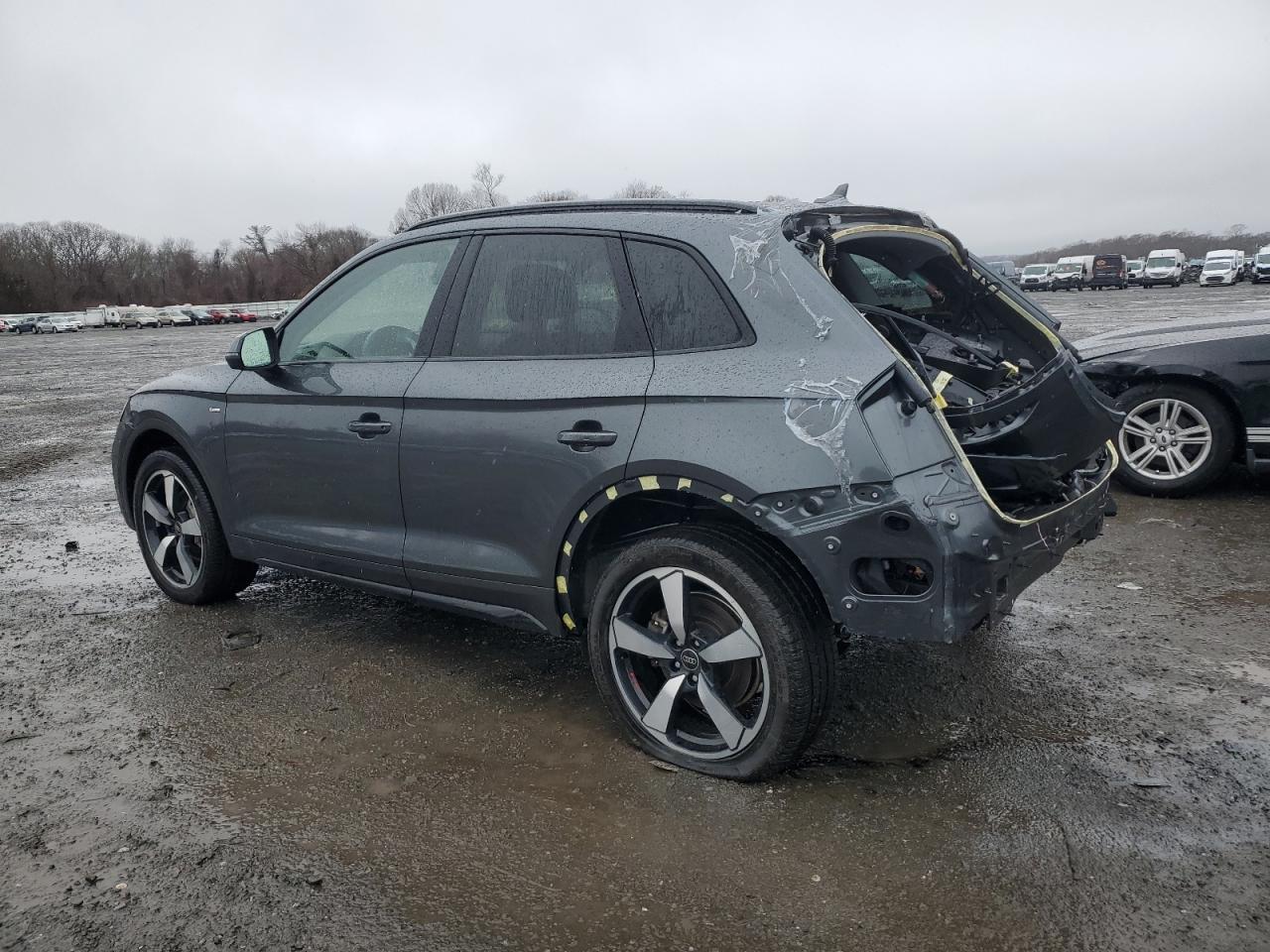 2023 Audi Q5 - Image 2