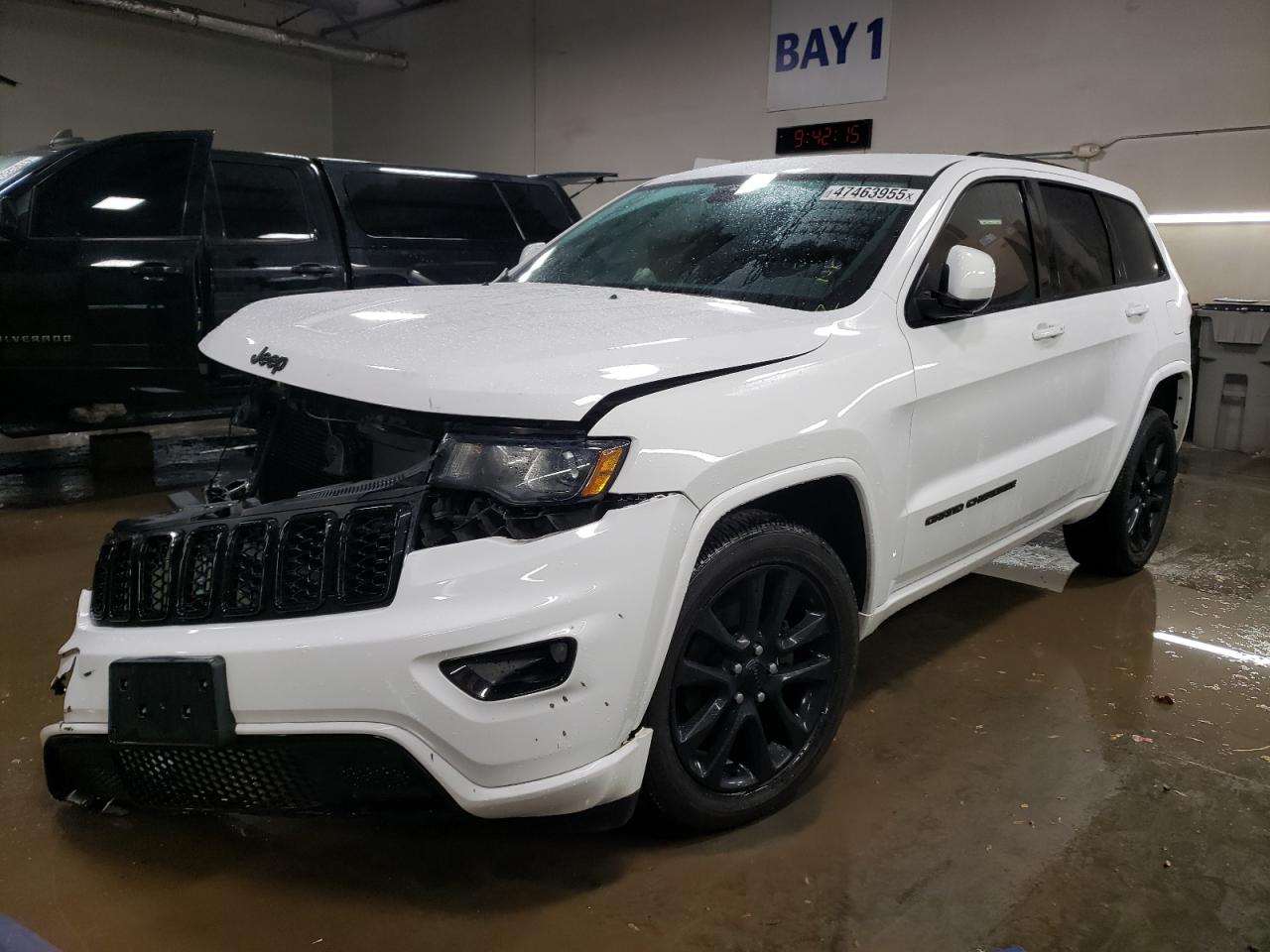 2018 Jeep Grand Cherokee - Image 1