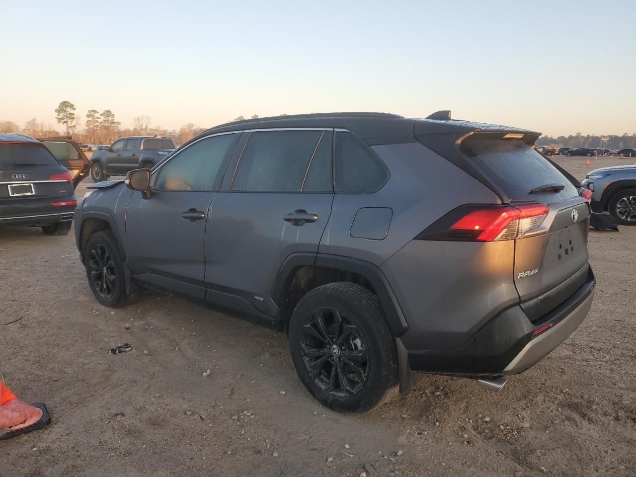 2024 Toyota RAV 4 - Image 2