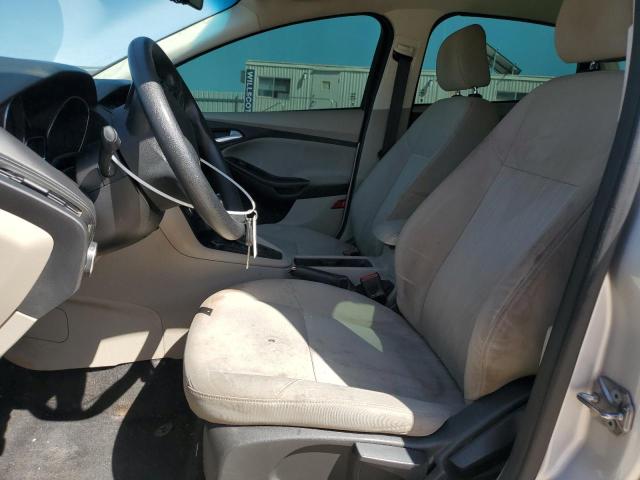  FORD FOCUS 2015 Серебристый