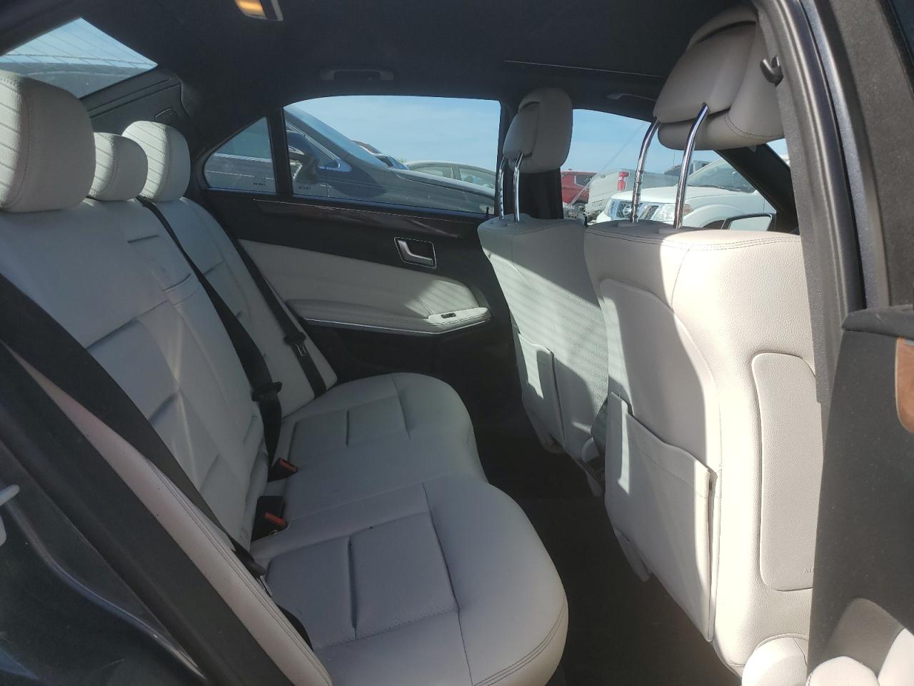 2014 Mercedes-Benz E-klasse - Image 10