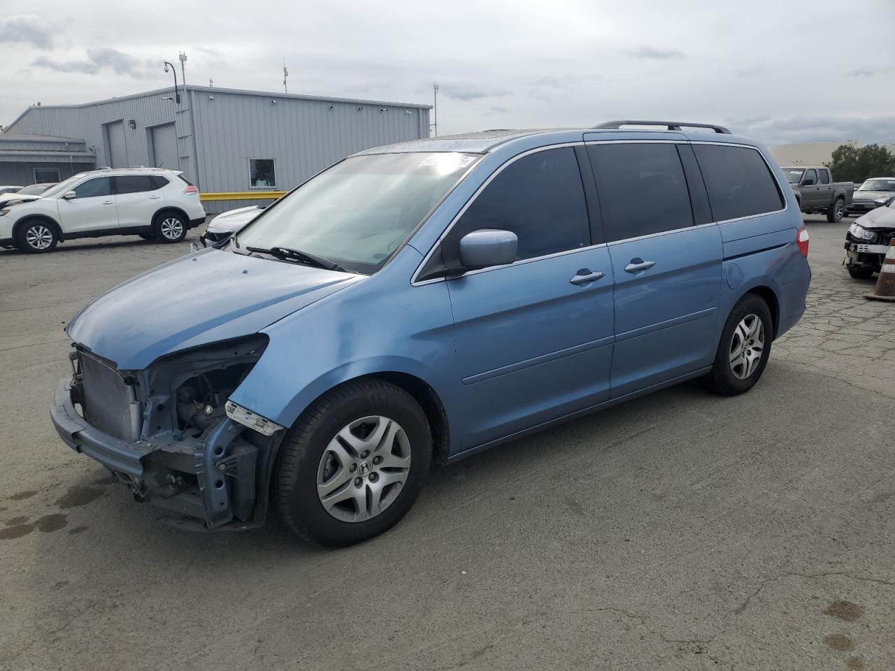 2005 Honda Odyssey - Image 1