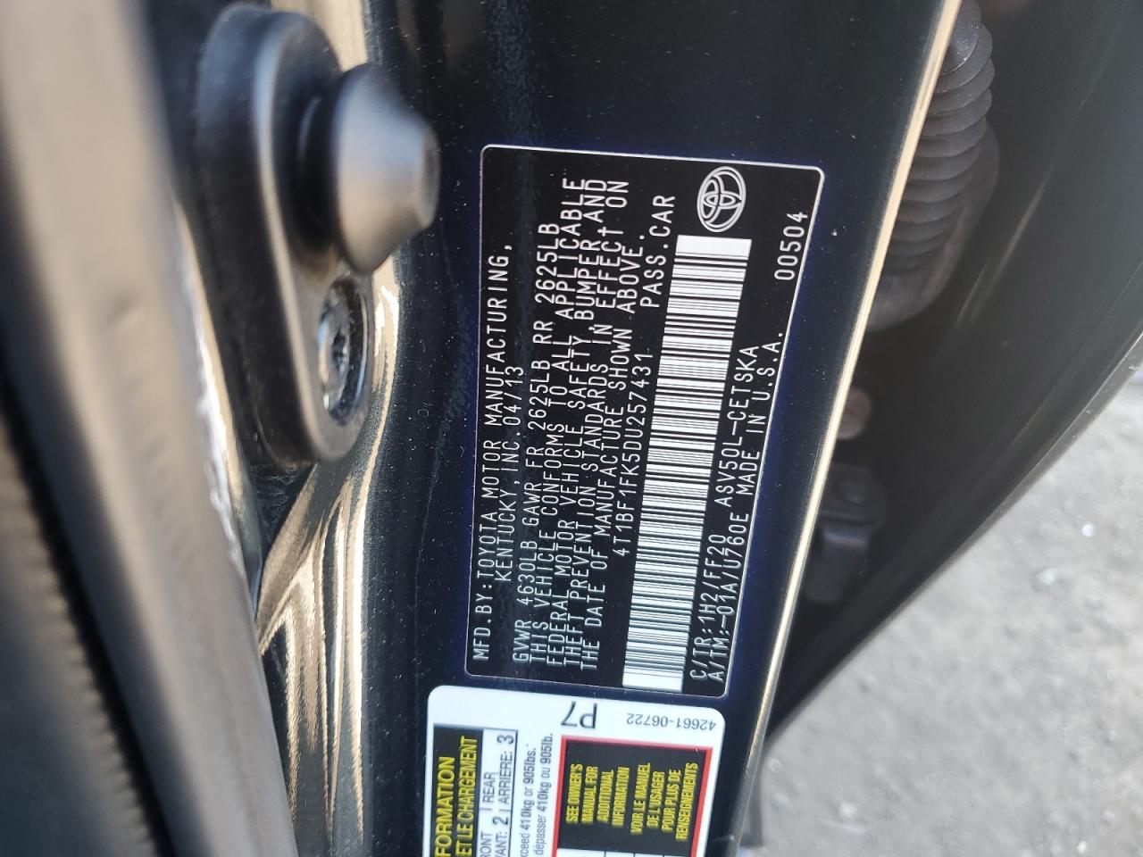 2013 Toyota Camry - Image 14