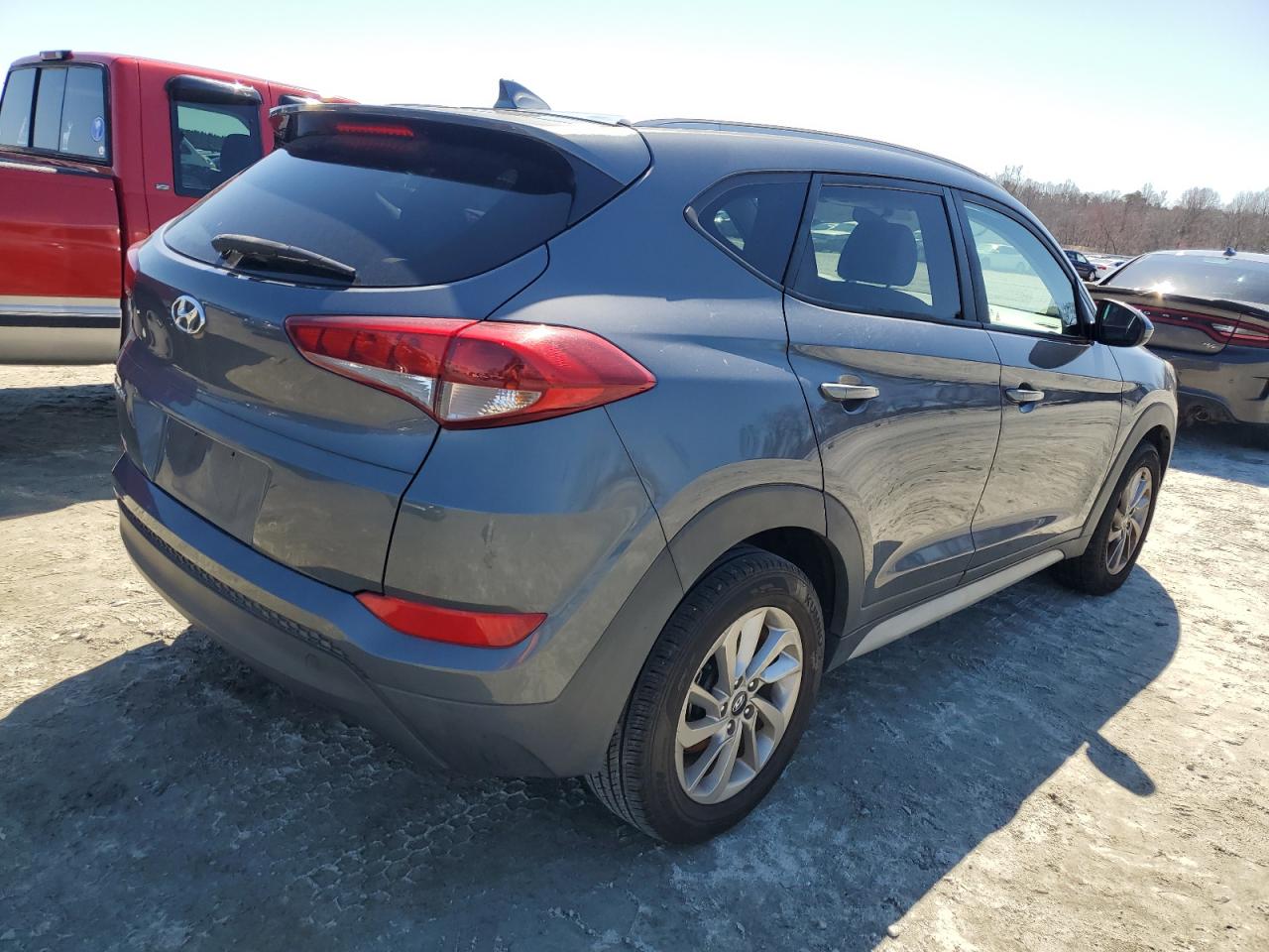 2018 Hyundai Tucson - Image 3