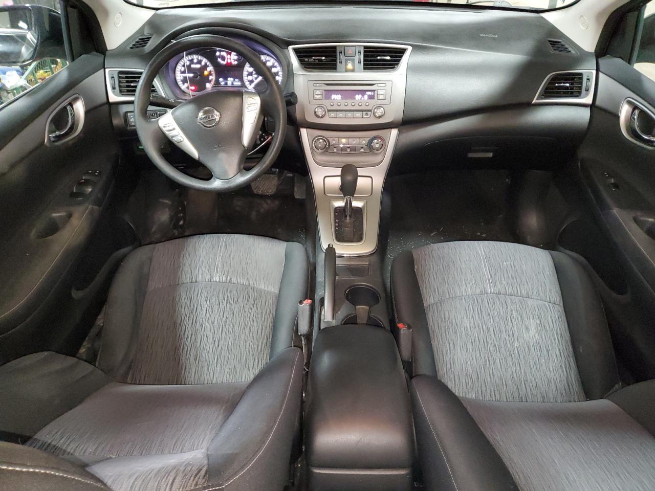 2014 Nissan Sentra - Image 8
