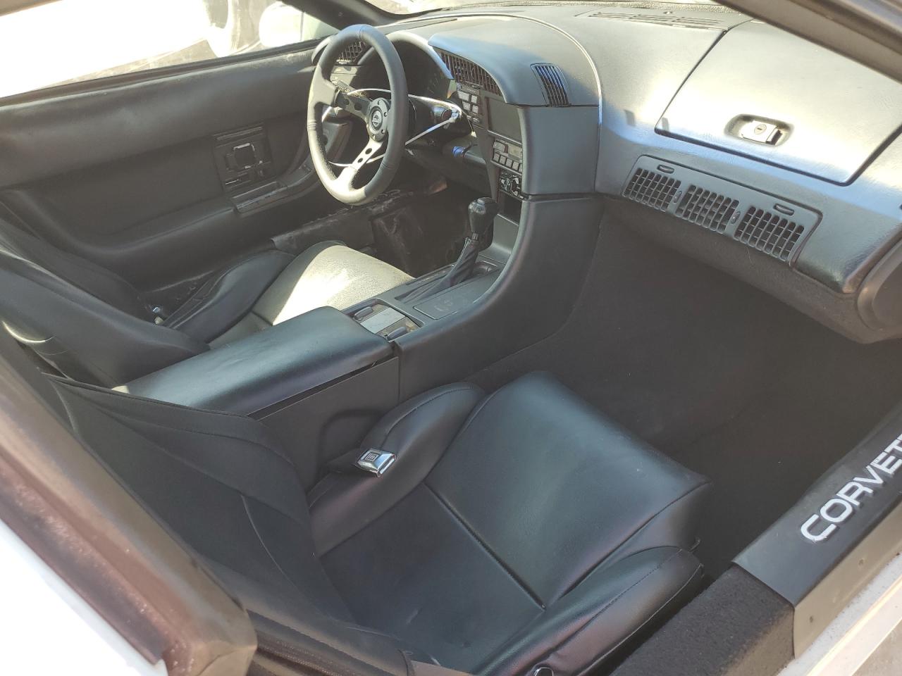 1991 Chevrolet Corvette - Image 8