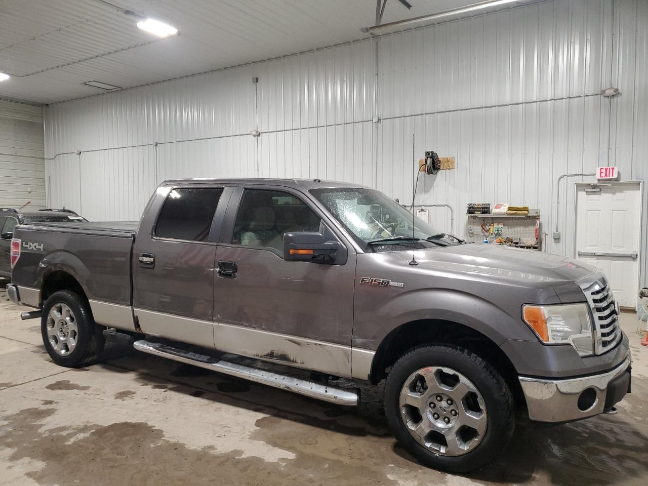 2010 Ford F-150 - Image 4