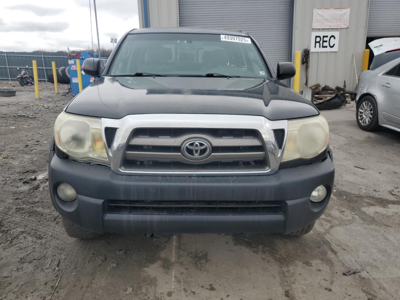 2010 Toyota Tacoma - Image 5