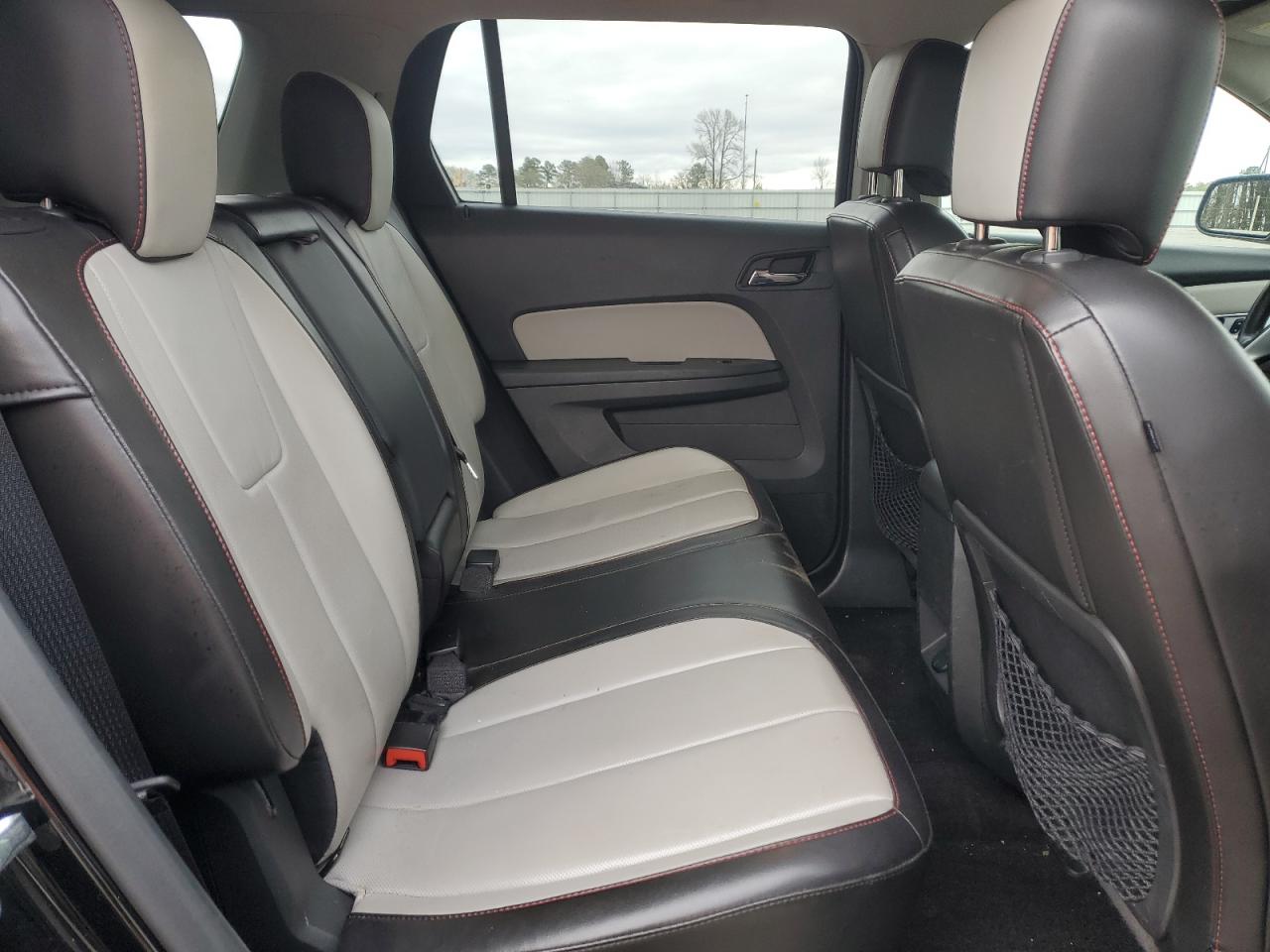 2016 GMC Terrain - Image 11