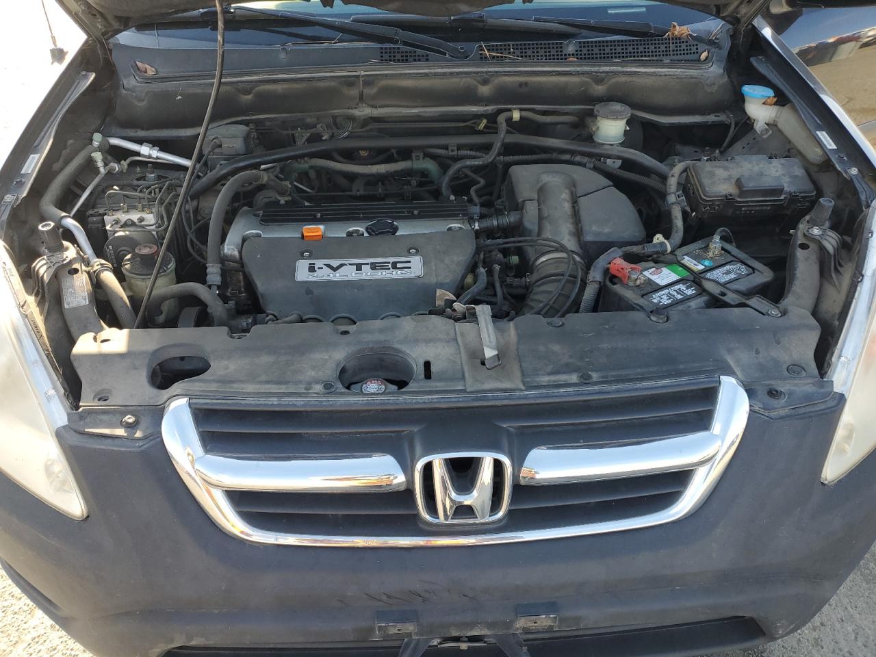 2003 Honda CR-V - Image 12